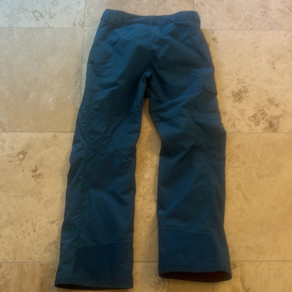 Women’s teal blue north face ski pants size medium. - Picture 4 of 5